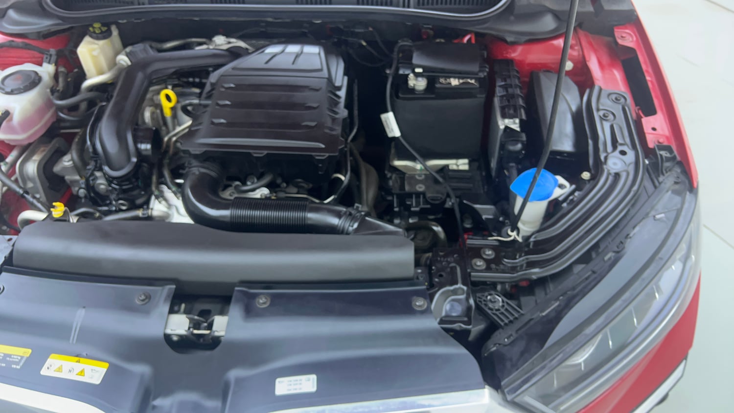 Used 2025 Skoda Slavia Style 1.0L TSI MT Petrol Manual engine ENGINE LEFT SIDE VIEW