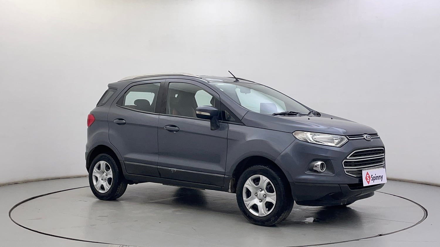 Used 2016 Ford EcoSport Trend 1.5L TDCi Diesel Manual exterior RIGHT FRONT CORNER VIEW