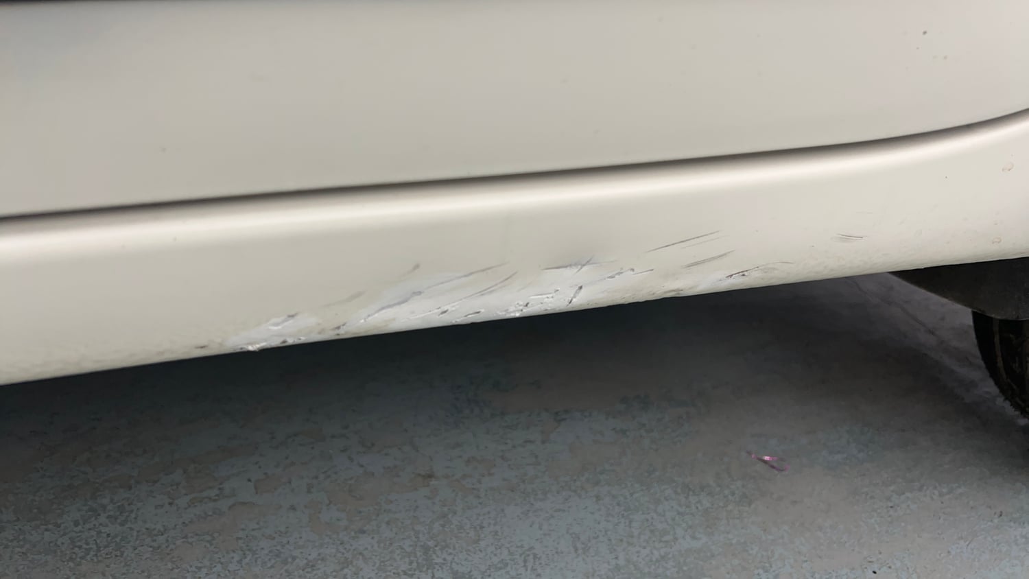 Used 2018 Maruti Suzuki Swift VXi Petrol Manual dents MINOR DENT