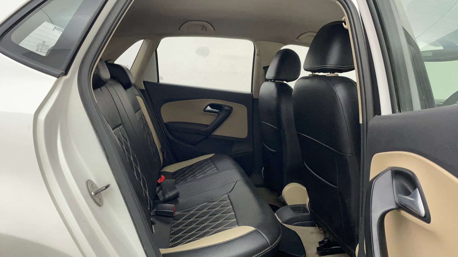 Used 2016 Volkswagen Polo Highline1.2L (P) Petrol Manual interior RIGHT SIDE REAR DOOR CABIN VIEW