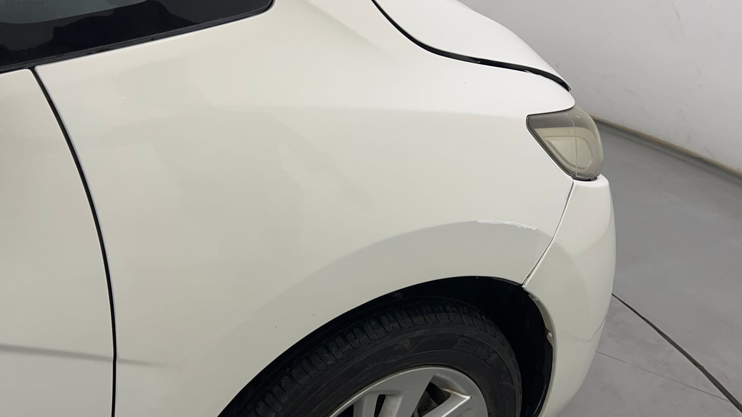 Used 2016 Honda Jazz VX Petrol Petrol Manual dents MINOR DENT