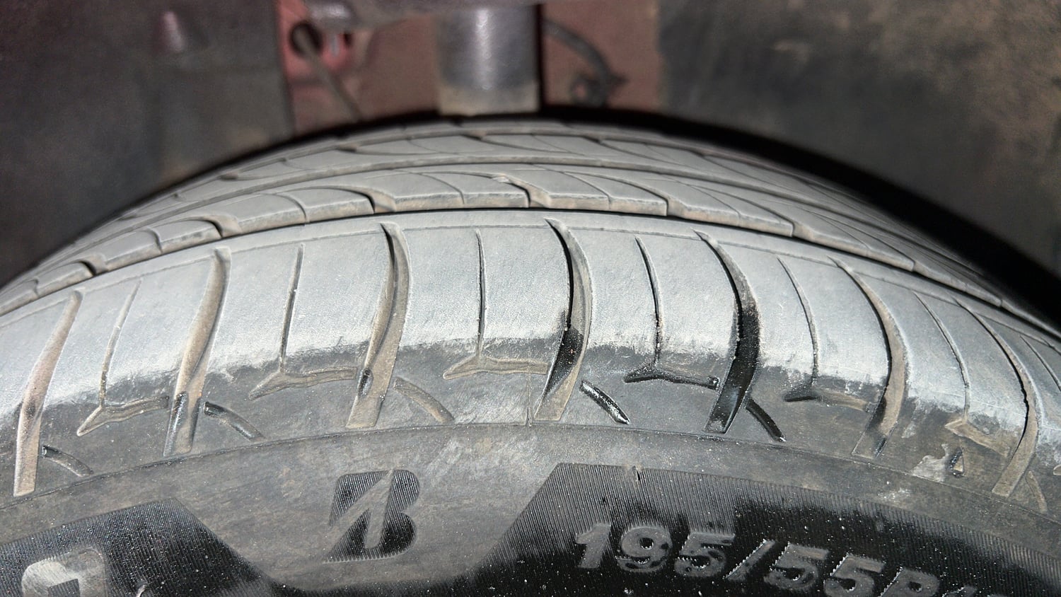 Used 2022 Tata Altroz XZ Diesel Diesel Manual tyres RIGHT FRONT TYRE TREAD VIEW