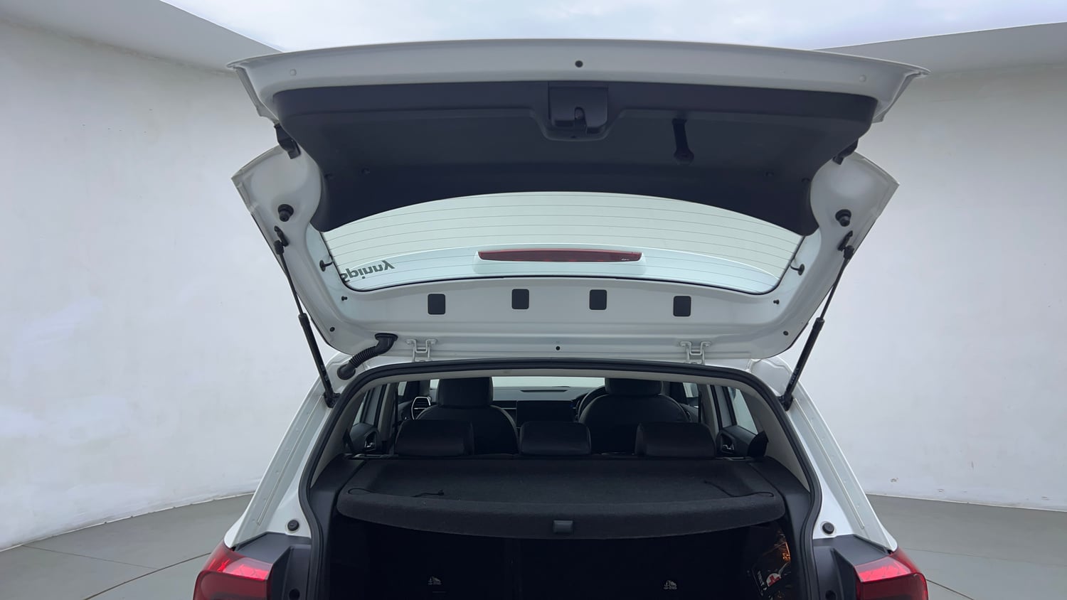 Used 2022 Skoda Kushaq Style 1.5L TSI DSG (6 Airbags) Petrol Automatic interior DICKY DOOR OPEN VIEW
