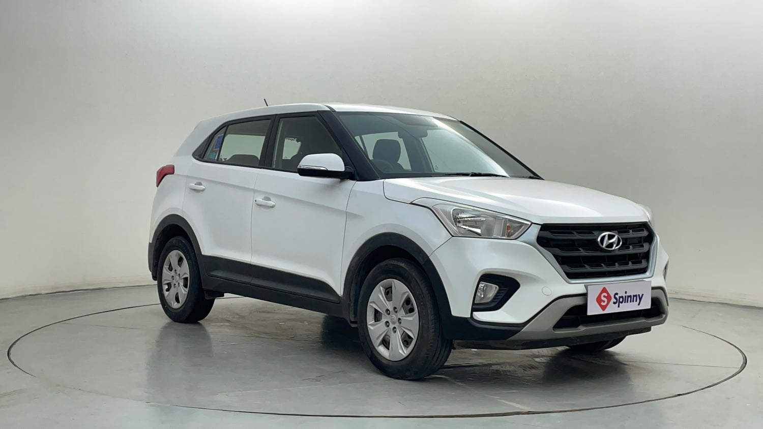 Used 2018 Hyundai Creta E Plus 1.6 Petrol Petrol Manual exterior RIGHT FRONT CORNER VIEW