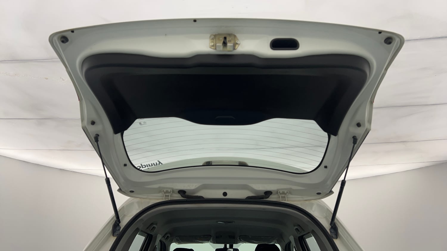 Used 2021 Toyota Urban Cruiser Premium Grade AT Petrol Automatic interior DICKY DOOR OPEN VIEW