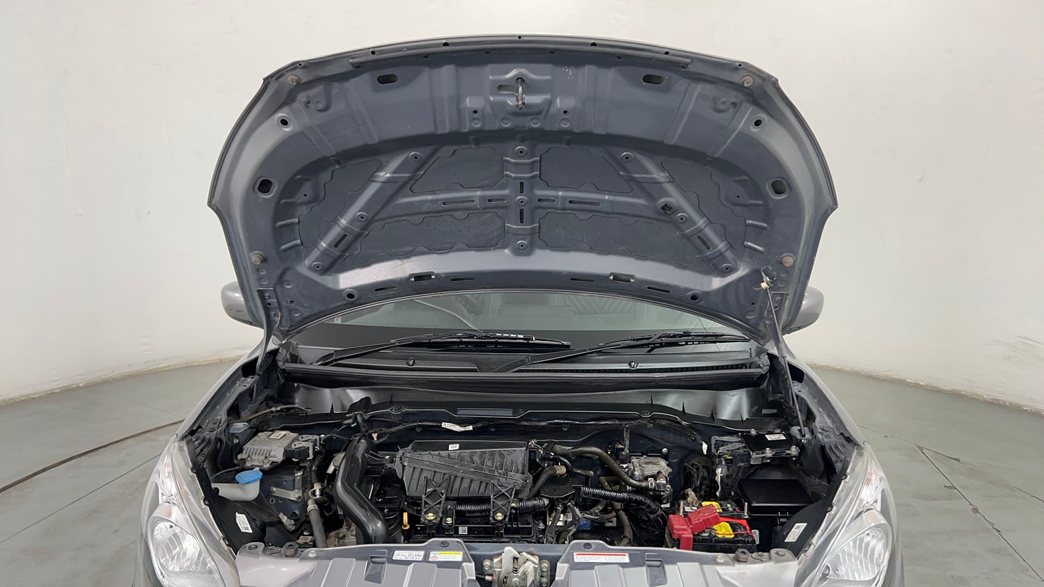 Used 2023 Maruti Suzuki Celerio VXi CNG Cng Manual engine ENGINE & BONNET OPEN FRONT VIEW