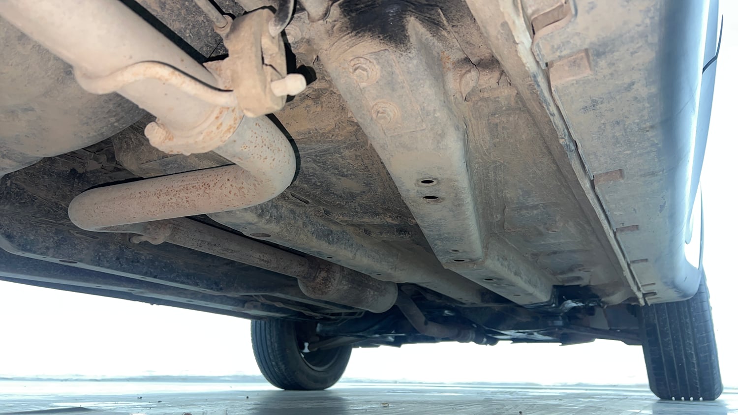 Used 2021 Tata Nexon XM (S) Petrol Manual extra REAR RIGHT UNDERBODY VIEW