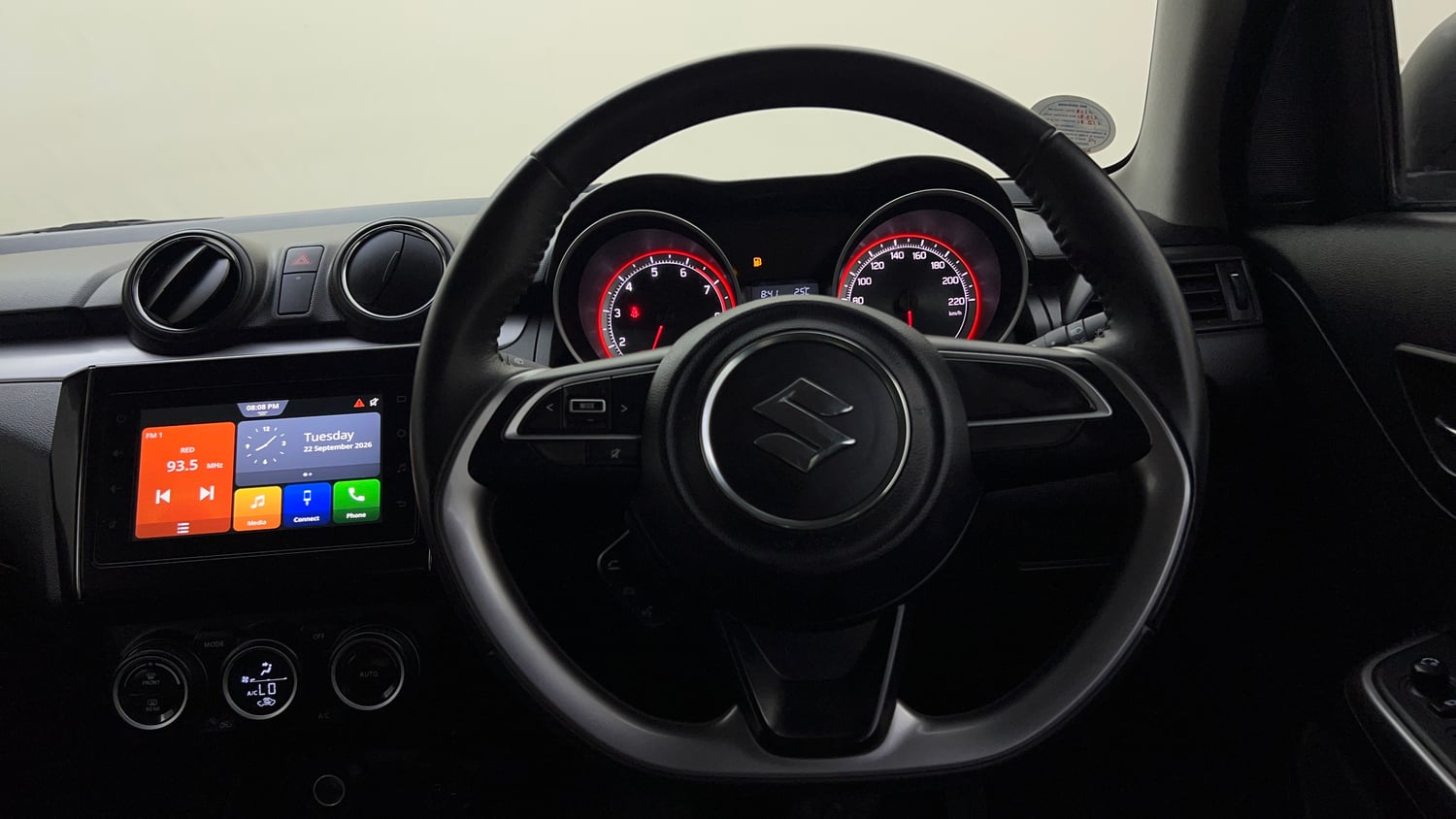 Used 2024 Maruti Suzuki Swift ZXi AMT Petrol Automatic interior STEERING VIEW