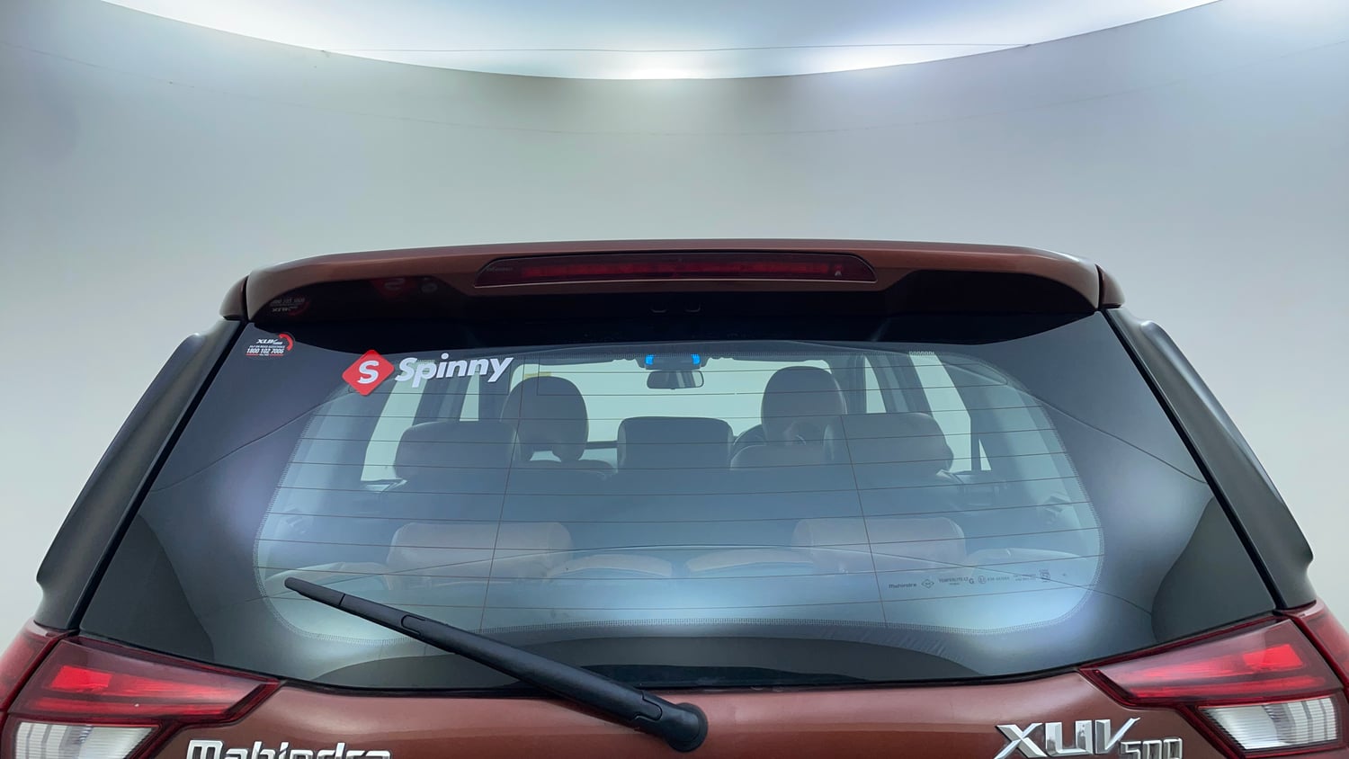 Used 2018 Mahindra XUV500 W9 AT Diesel Automatic exterior BACK WINDSHIELD VIEW