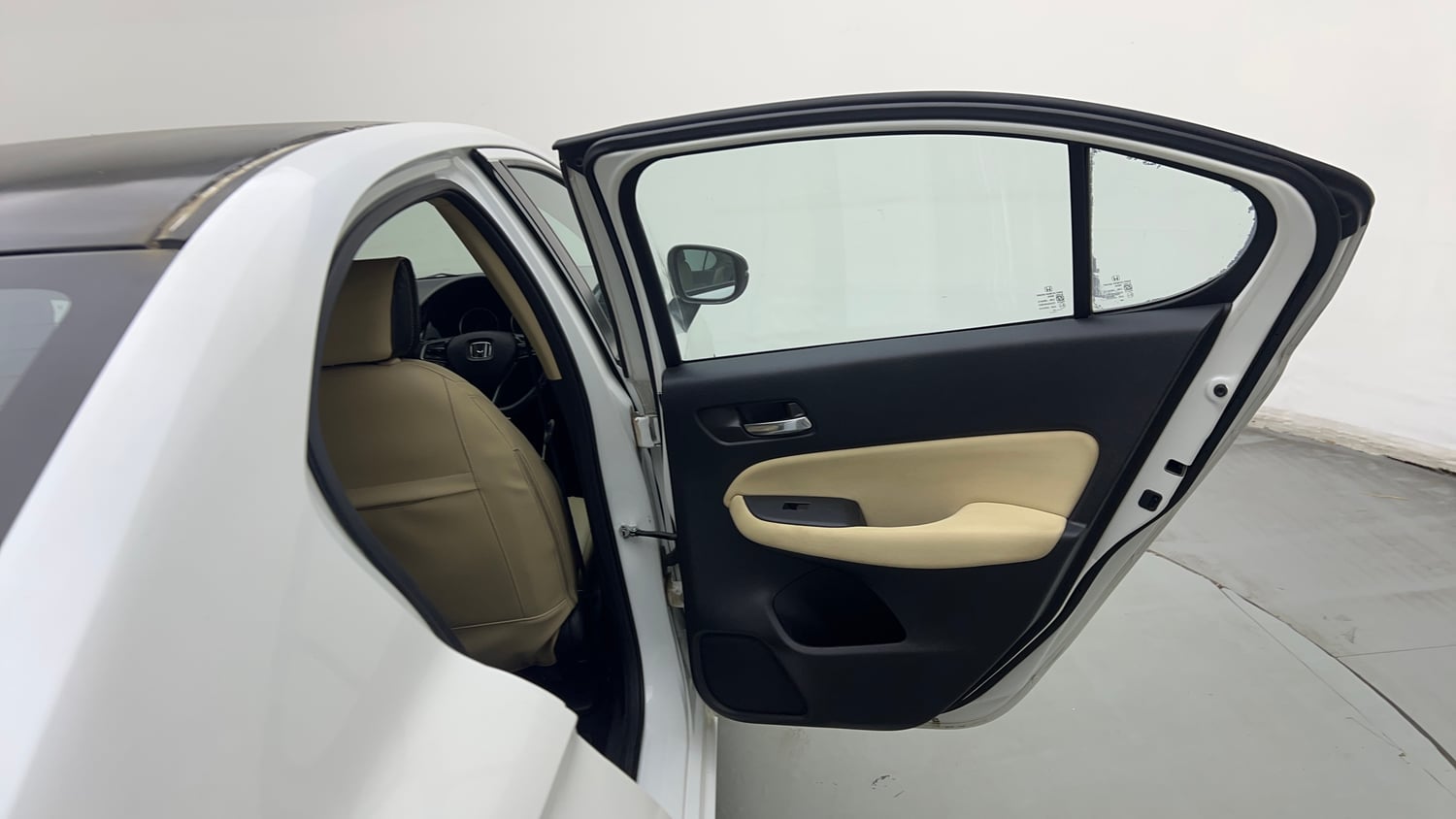 Used 2022 Honda City V Petrol Petrol Manual interior RIGHT REAR DOOR OPEN VIEW