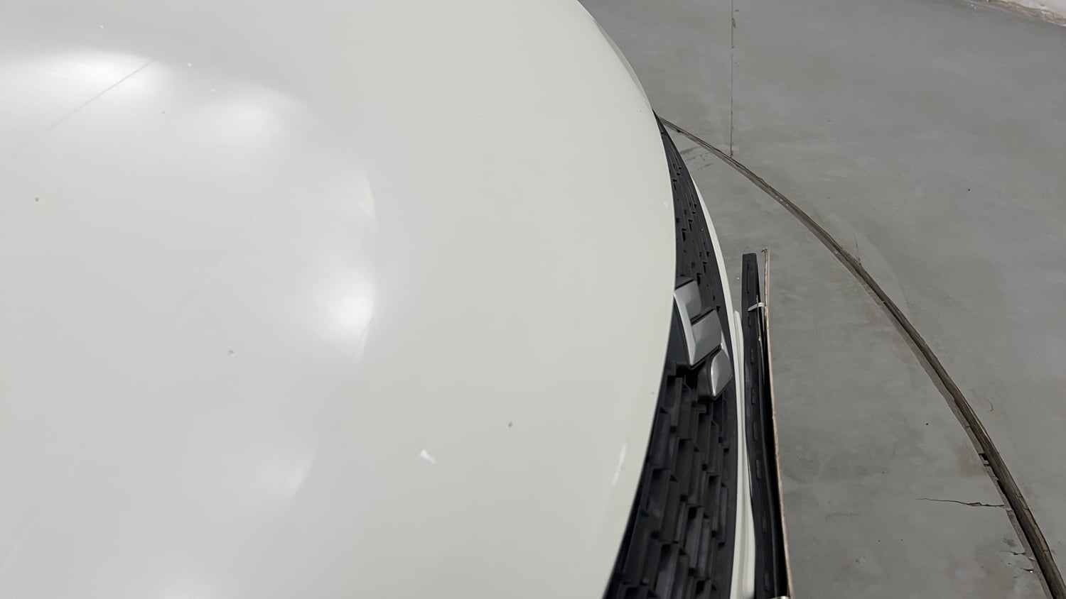 Used 2014 Maruti Suzuki Swift VXi Petrol Manual dents MINOR SCRATCH