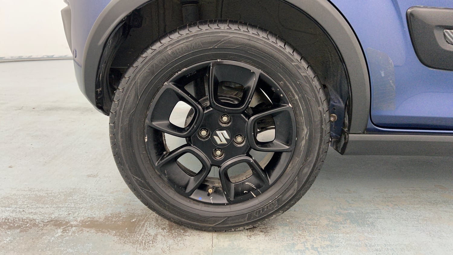 Used 2019 Maruti Suzuki Ignis Alpha 1.2 MT Petrol Manual tyres RIGHT REAR TYRE RIM VIEW