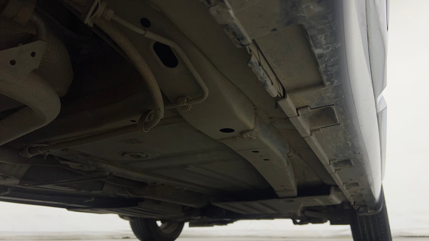 Used 2022 Maruti Suzuki Baleno Alpha AGS Petrol Automatic extra REAR RIGHT UNDERBODY VIEW
