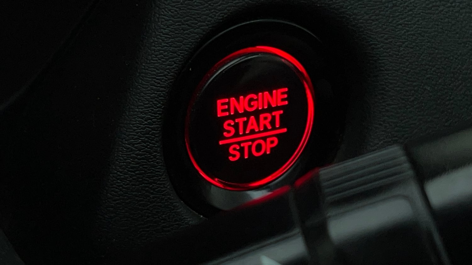 Used 2022 Honda City V Petrol Petrol Manual top_features Keyless start
