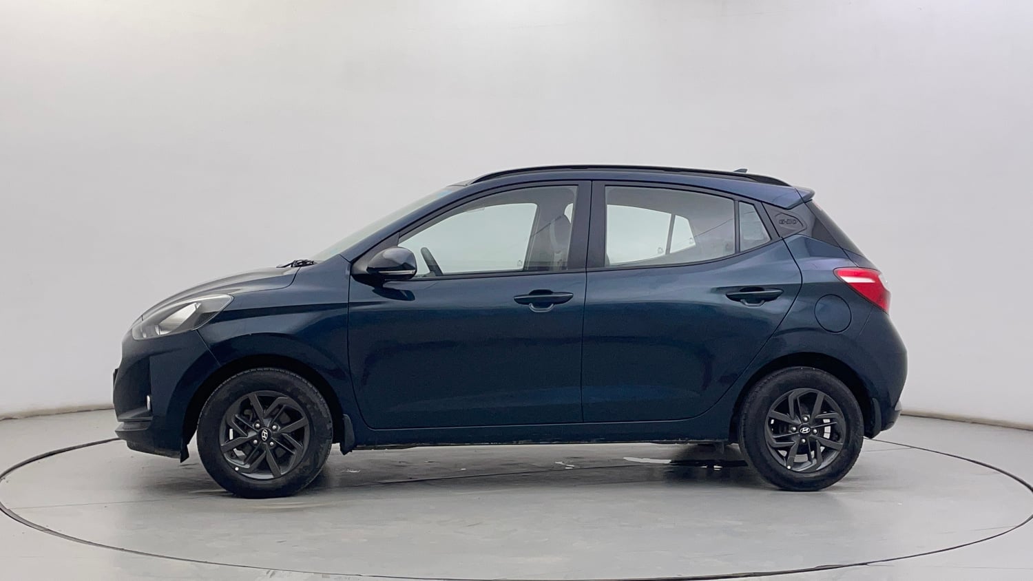 Used 2020 Hyundai Grand i10 Nios Sportz 1.2 Kappa VTVT Petrol Manual exterior LEFT SIDE VIEW
