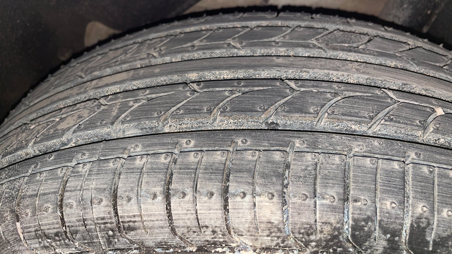 Used 2014 Ford EcoSport Trend 1.5 TDCi Diesel Manual tyres LEFT REAR TYRE TREAD VIEW