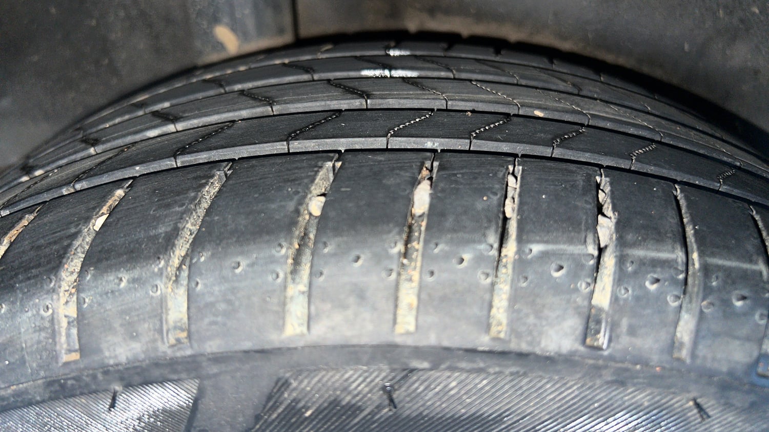 Used 2018 Honda City ZX CVT Petrol Petrol Automatic tyres RIGHT REAR TYRE TREAD VIEW