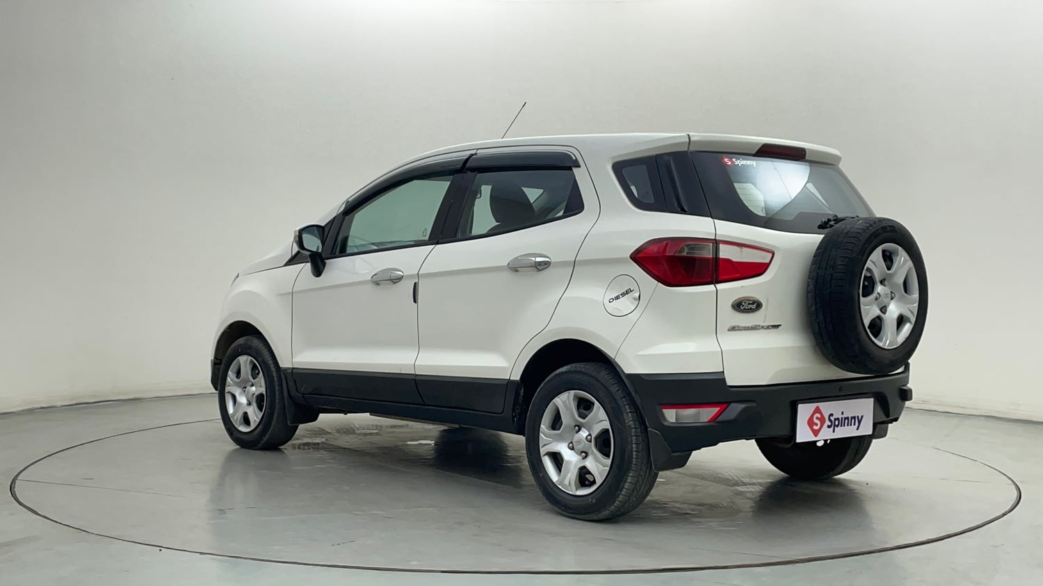 Used 2014 Ford EcoSport Trend 1.5 TDCi Diesel Manual exterior LEFT REAR CORNER VIEW