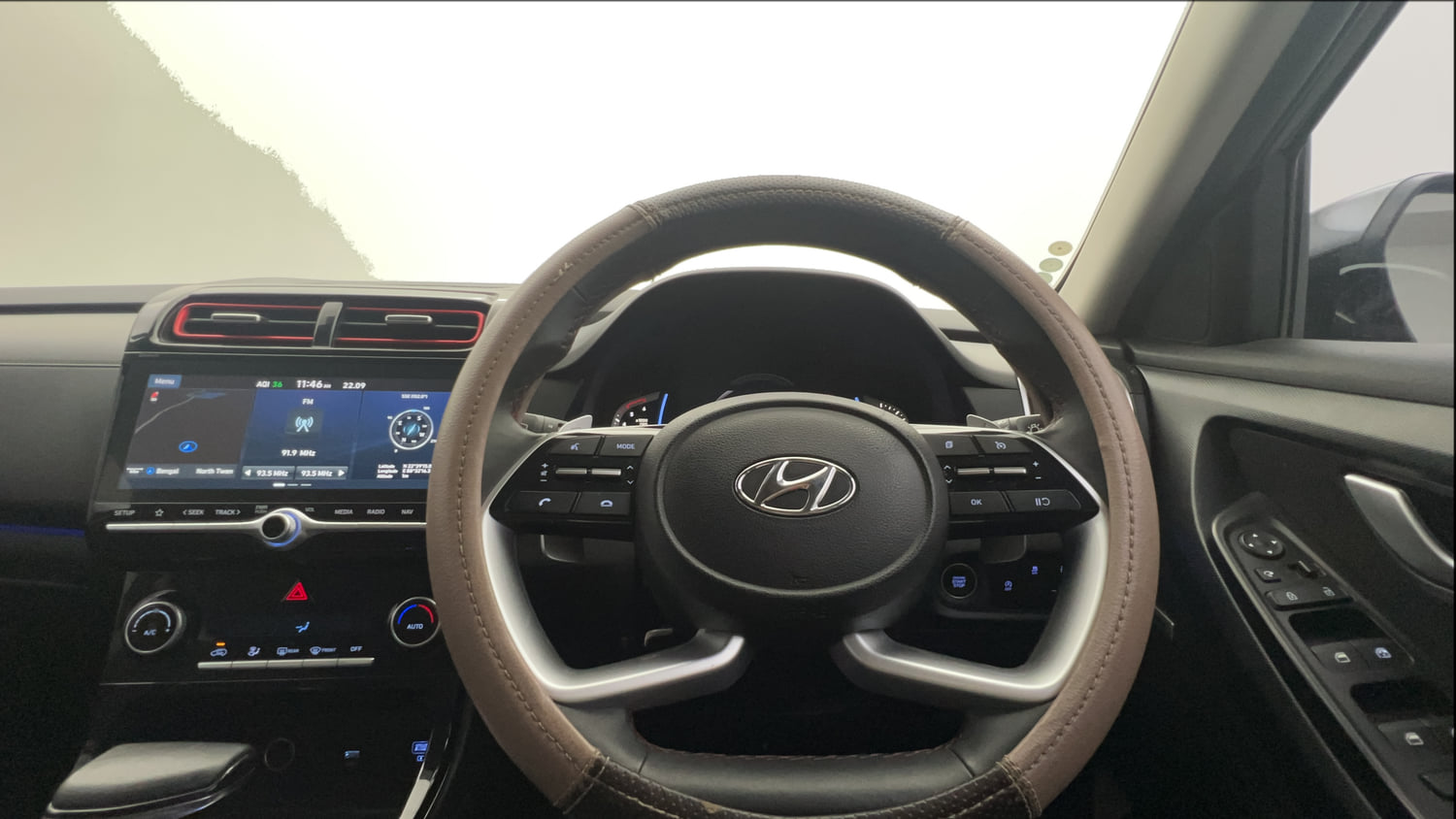 Used 2023 Hyundai Creta SX (O) 1.5 Diesel Automatic knight Diesel Automatic interior STEERING VIEW