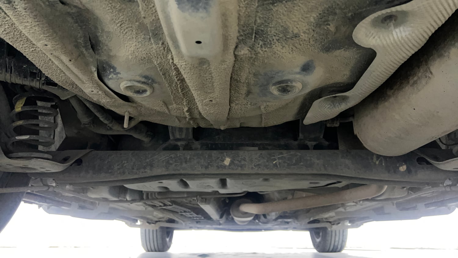 Used 2024 Kia Sonet GTX Plus 1.0 Turbo Petrol DCT Petrol Automatic extra REAR UNDERBODY VIEW (TAKEN FROM REAR)