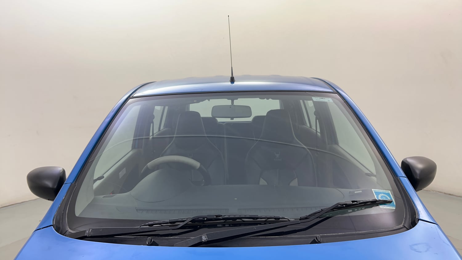 Used 2015 Maruti Suzuki Celerio VXi AMT Petrol Automatic exterior FRONT WINDSHIELD VIEW