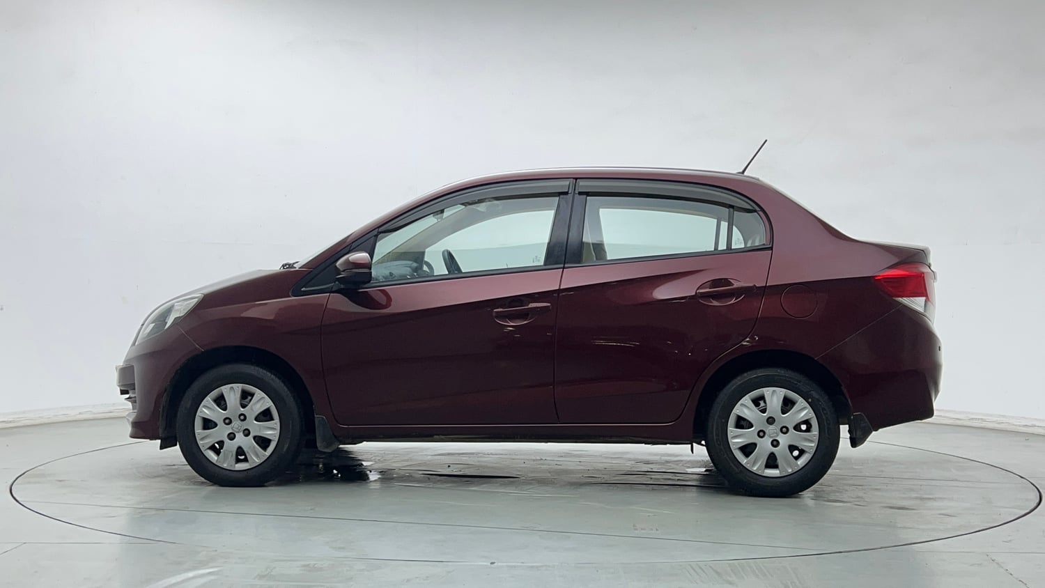 Used 2015 Honda Amaze 1.2 SX i-VTEC Petrol Manual exterior LEFT SIDE VIEW
