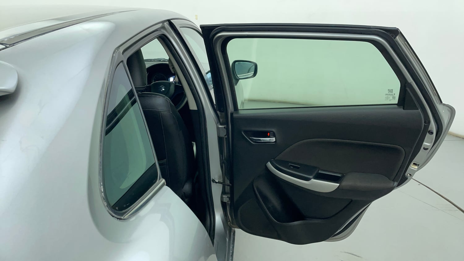 Used 2018 Maruti Suzuki Baleno Zeta 1.2 Petrol Manual interior RIGHT REAR DOOR OPEN VIEW