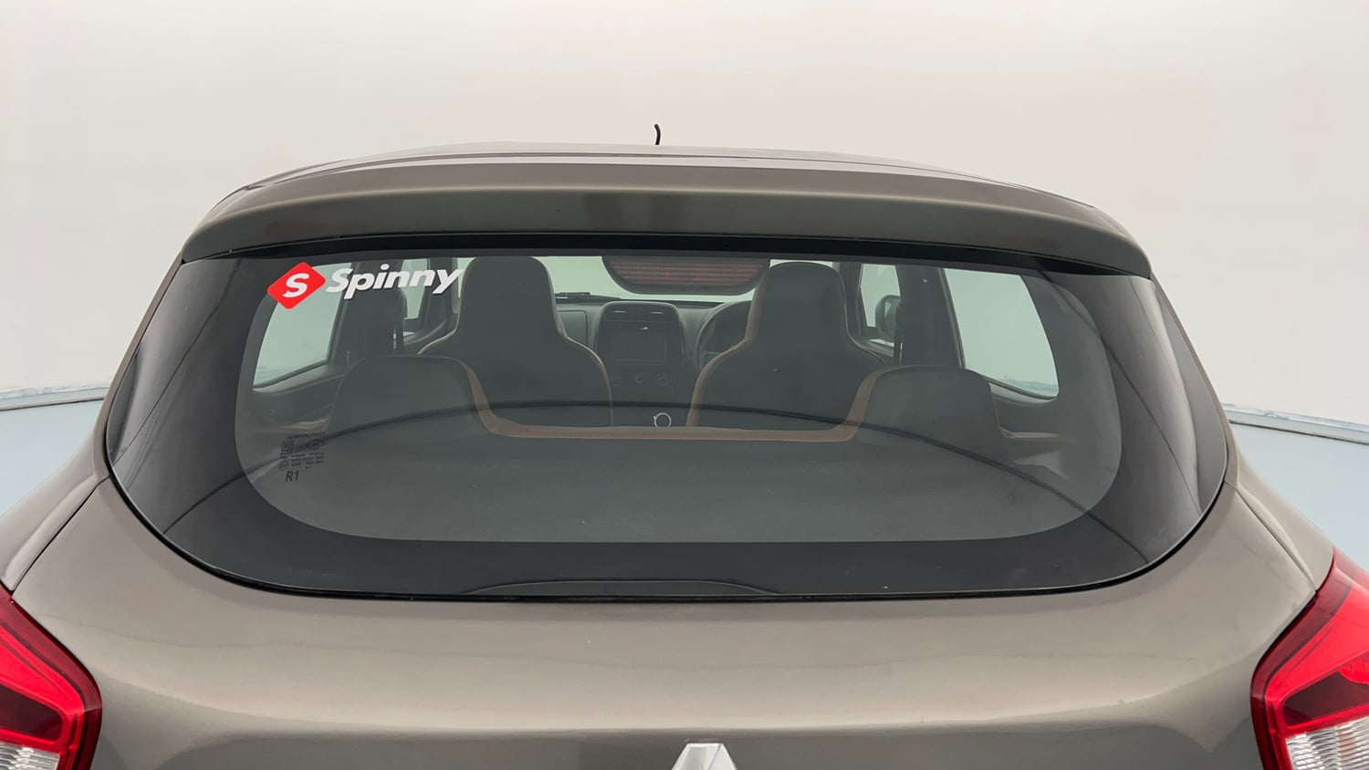 Used 2017 Renault Kwid 1.0 RXT AMT Petrol Automatic exterior BACK WINDSHIELD VIEW