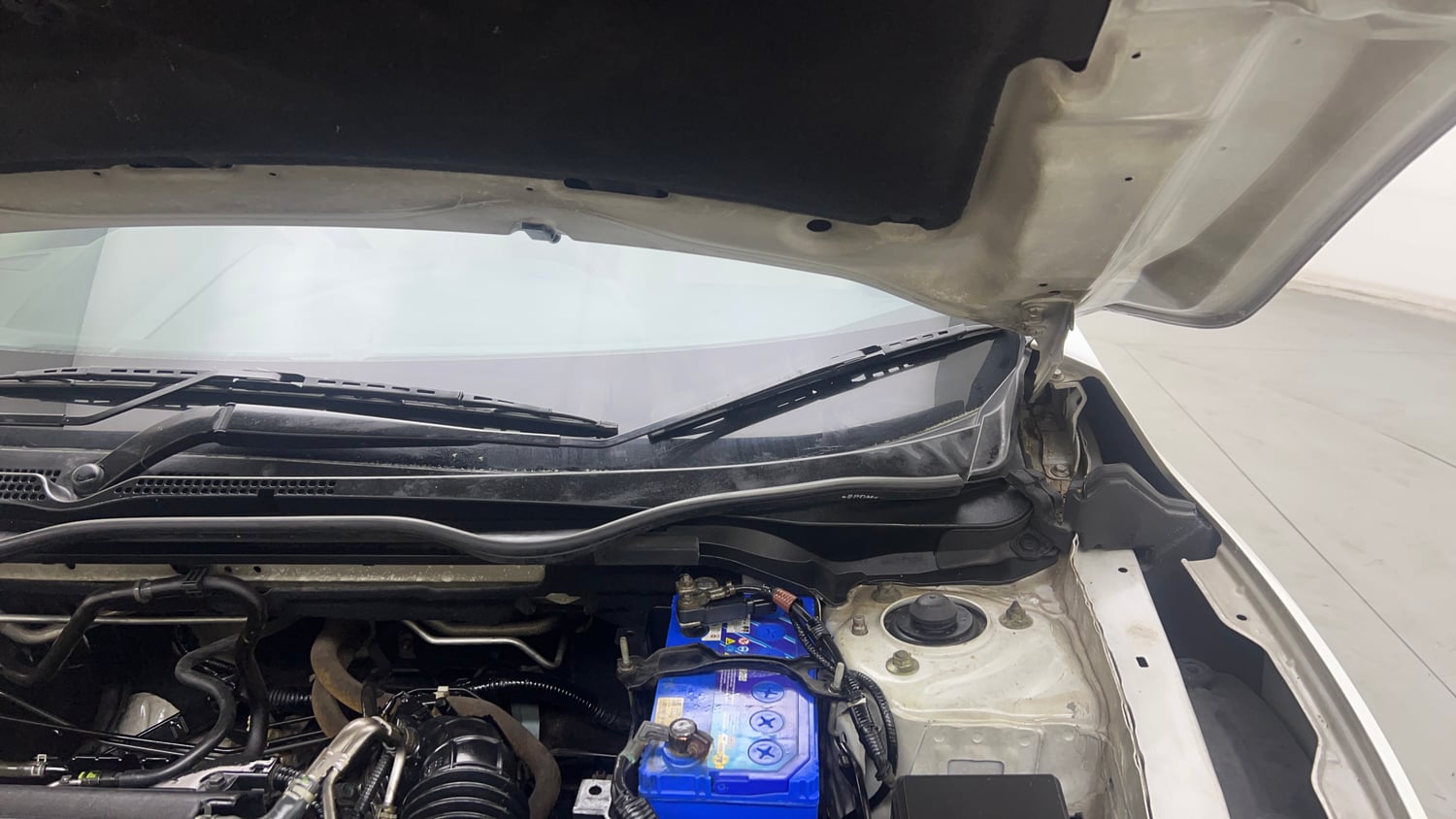 Used 2019 Honda Civic ZX CVT Petrol Petrol Automatic engine ENGINE LEFT SIDE HINGE & APRON VIEW