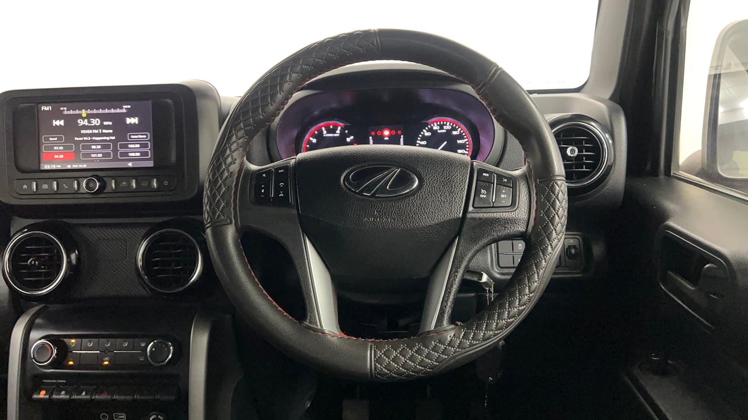 Used 2022 mahindra Thar LX Hard Top Petrol MT 4WD Petrol Manual interior STEERING VIEW
