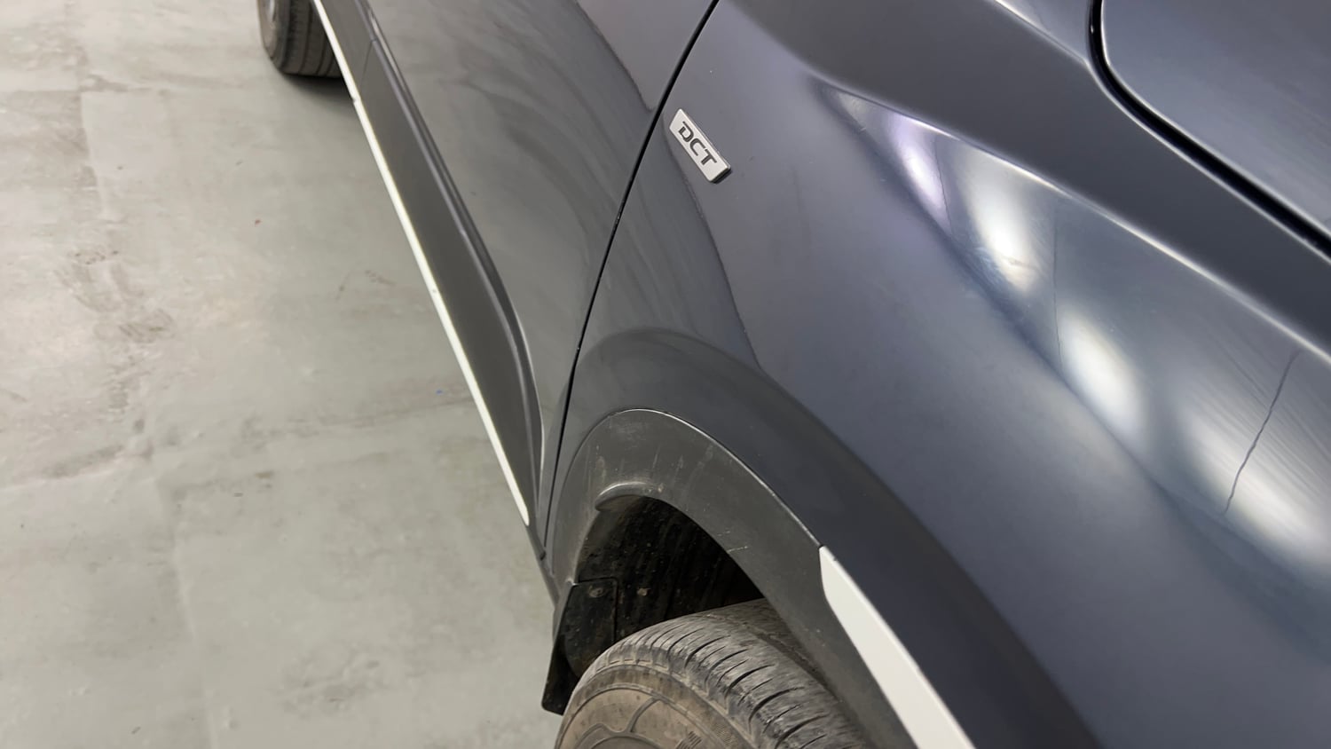 Used 2019 Hyundai Venue SX Plus 1.0 Turbo DCT Dual Tone Petrol Automatic dents MINOR SCRATCH