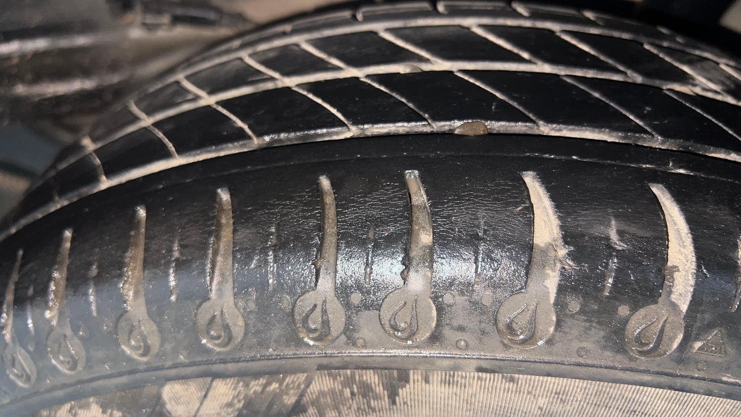 Used 2021 Tata Tiago XT Petrol Manual tyres LEFT REAR TYRE TREAD VIEW