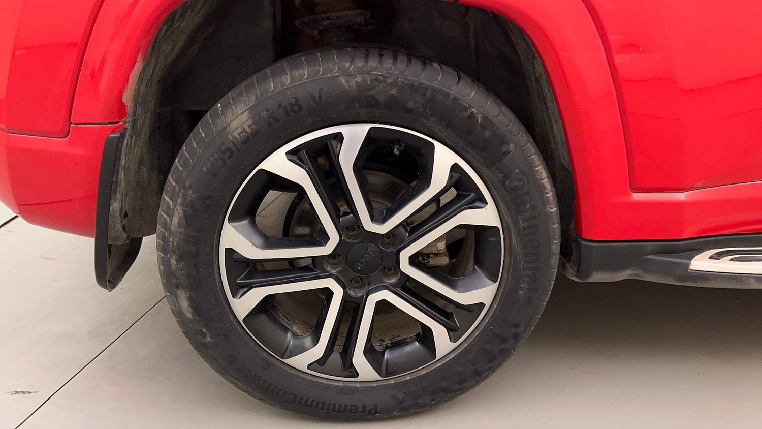Used 2022 Jeep Compass Model S (O) Diesel 4x4 AT Diesel Automatic tyres RIGHT REAR TYRE RIM VIEW