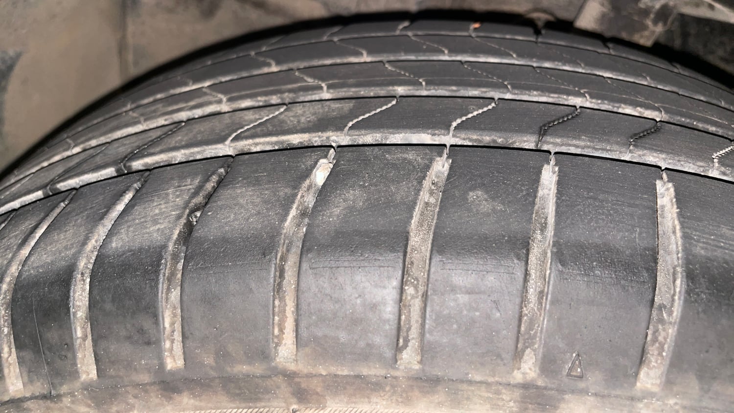 Used 2021 Honda WR-V VX MT Petrol Petrol Manual tyres LEFT FRONT TYRE TREAD VIEW
