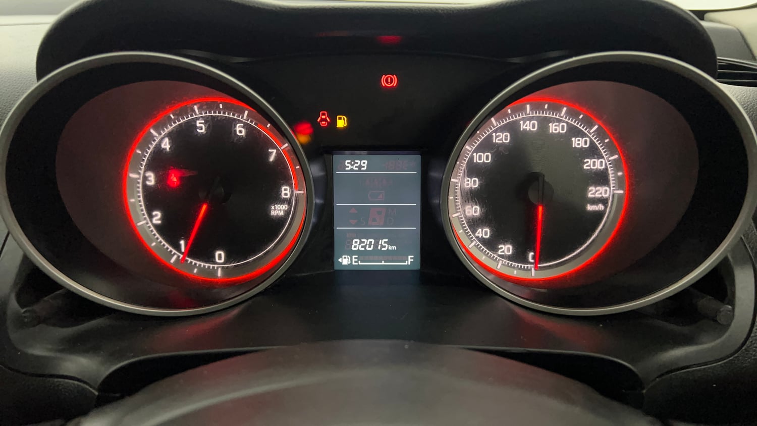 Used 2018 Maruti Suzuki Swift VXi Petrol Manual interior CLUSTERMETER VIEW