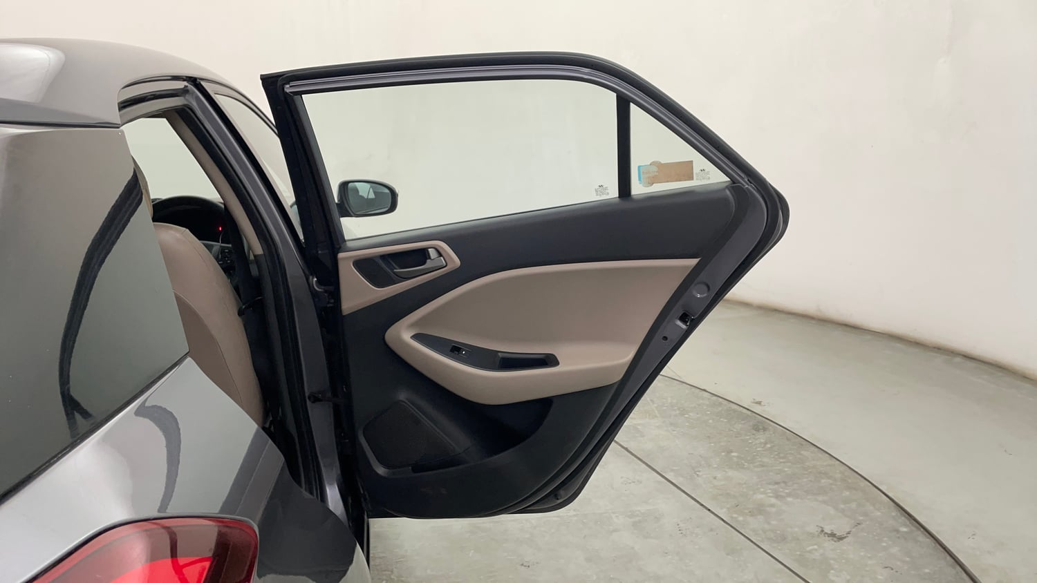 Used 2017 Hyundai Elite i20 Sportz 1.2 Petrol Manual interior RIGHT REAR DOOR OPEN VIEW