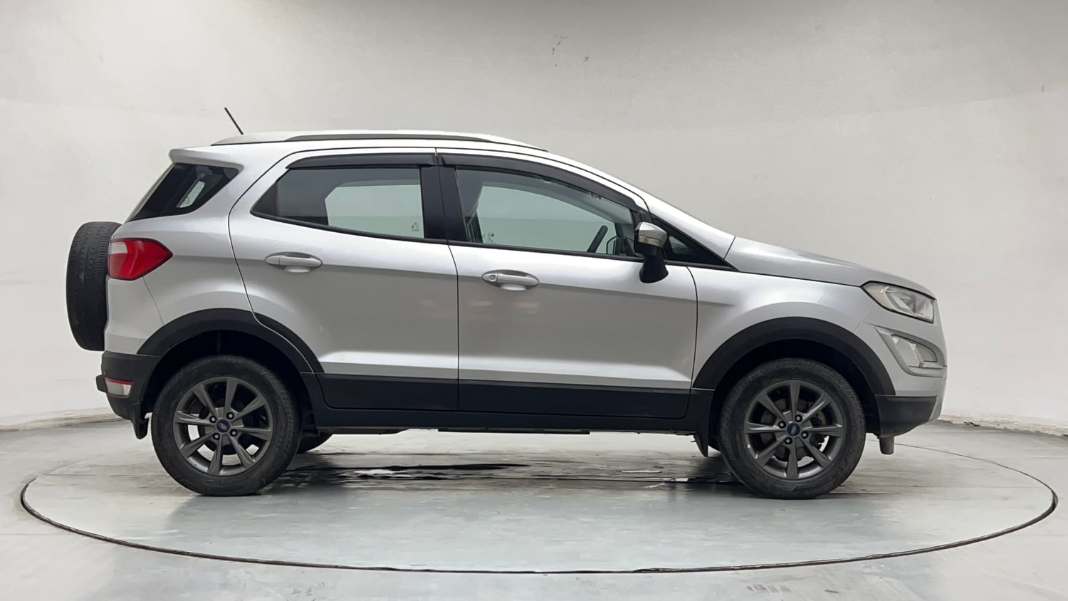 Used 2020 Ford EcoSport Titanium 1.5L Ti-VCT Petrol Manual exterior RIGHT SIDE VIEW