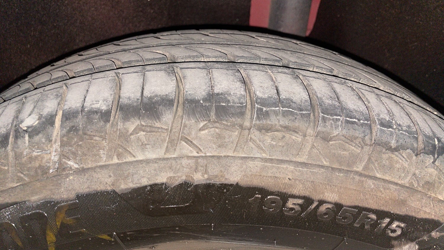 Used 2018 Ford EcoSport Trend 1.5L TDCi Diesel Manual tyres LEFT REAR TYRE TREAD VIEW