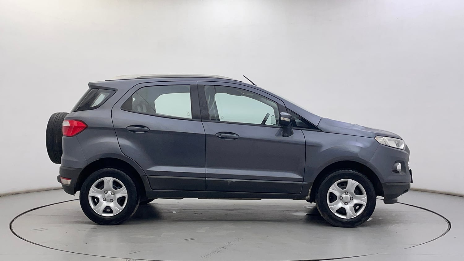 Used 2016 Ford EcoSport Trend 1.5L TDCi Diesel Manual exterior RIGHT SIDE VIEW