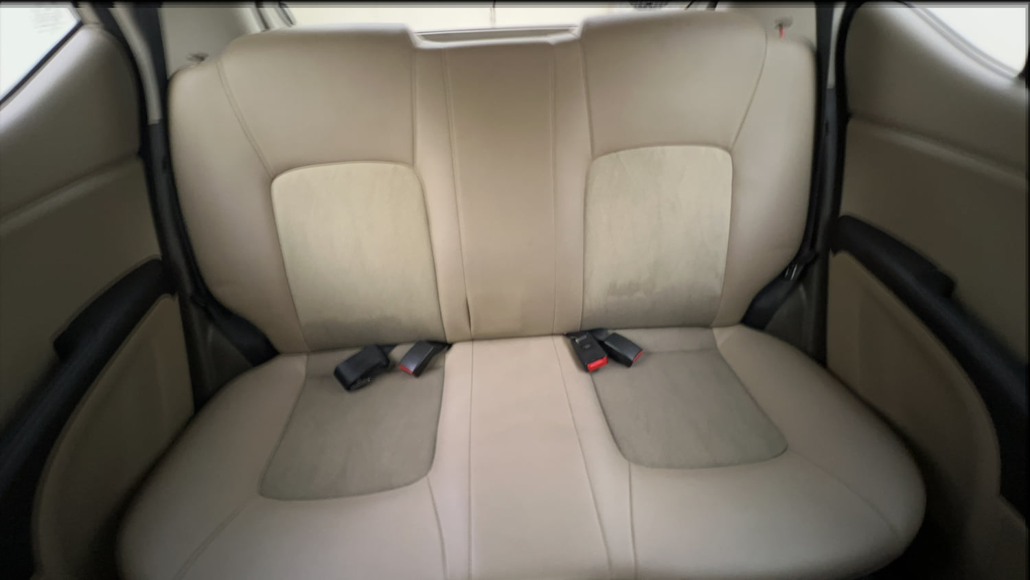 Used 2014 Hyundai i10 Magna 1.1 iRDE2 Petrol Manual interior REAR SEAT CONDITION VIEW