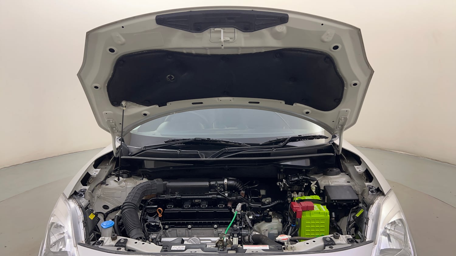 Used 2024 Maruti Suzuki Swift ZXi AMT Petrol Automatic engine ENGINE & BONNET OPEN FRONT VIEW