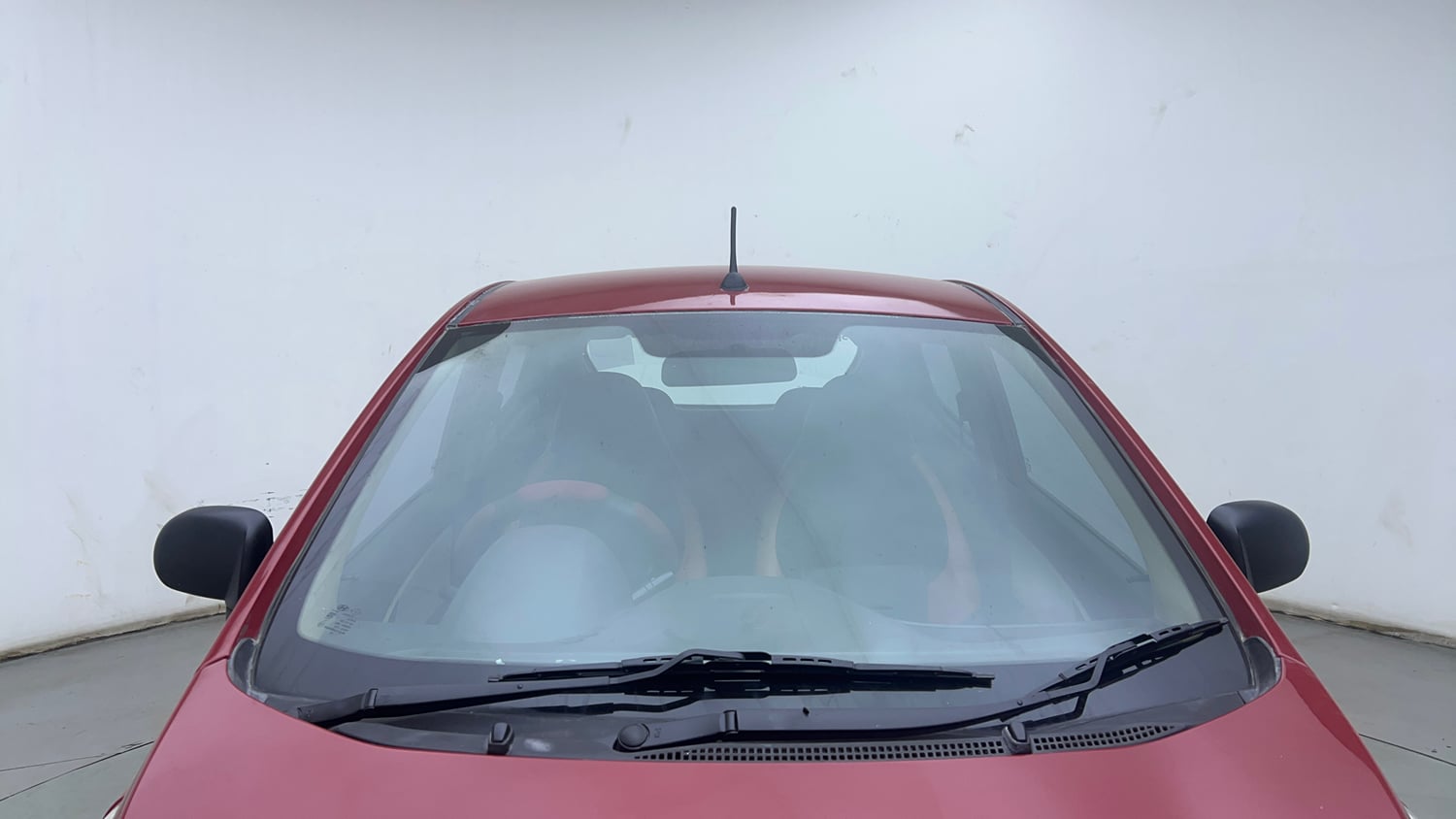 Used 2016 Hyundai Eon Magna + Petrol Manual exterior FRONT WINDSHIELD VIEW