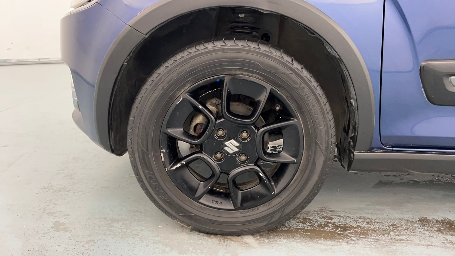Used 2019 Maruti Suzuki Ignis Alpha 1.2 MT Petrol Manual tyres LEFT FRONT TYRE RIM VIEW