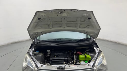 Used 2015 Maruti Suzuki Wagon R VXI Petrol Manual engine ENGINE & BONNET OPEN FRONT VIEW