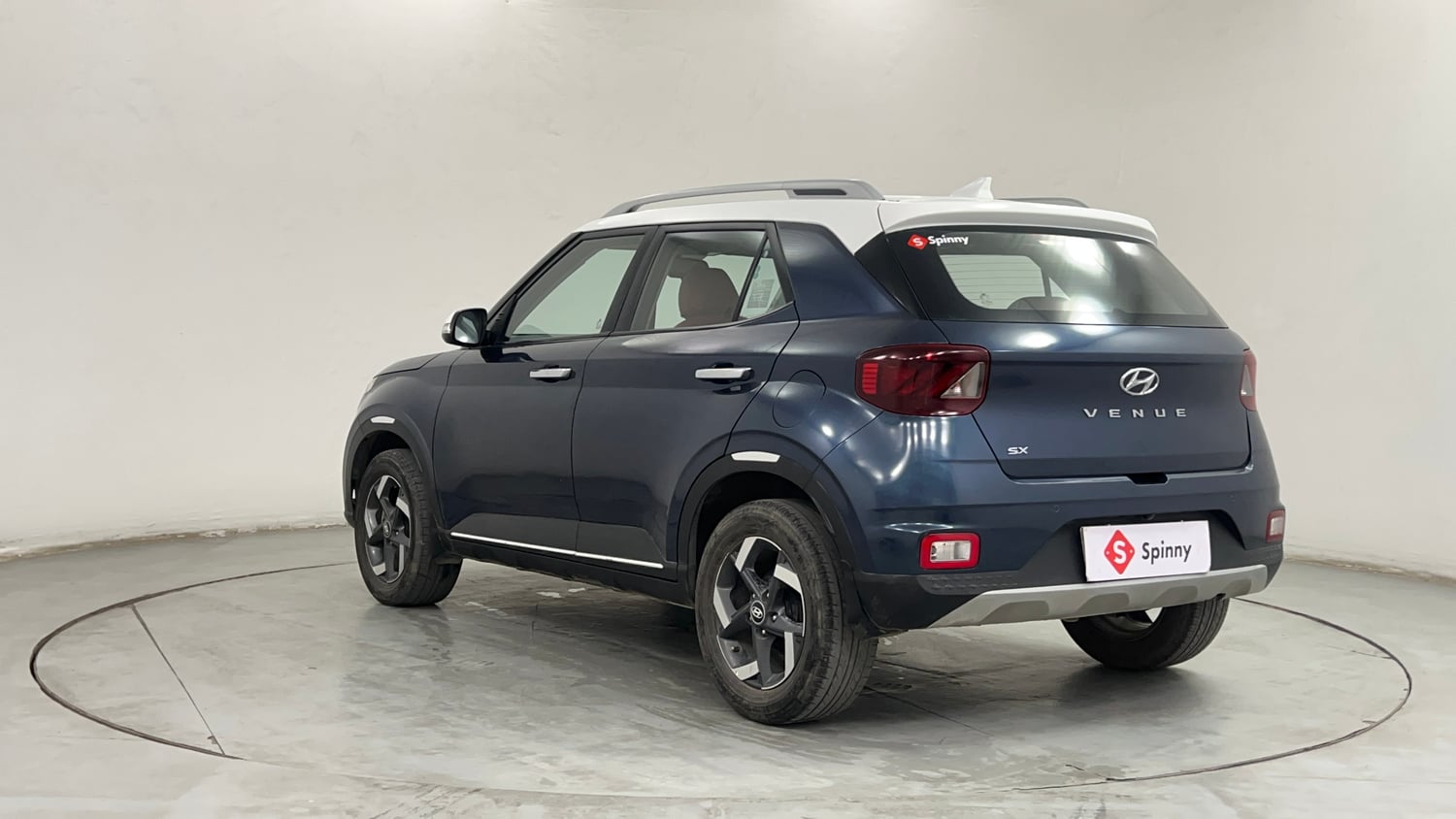 Used 2019 Hyundai Venue SX Plus 1.0 Turbo DCT Dual Tone Petrol Automatic exterior LEFT REAR CORNER VIEW