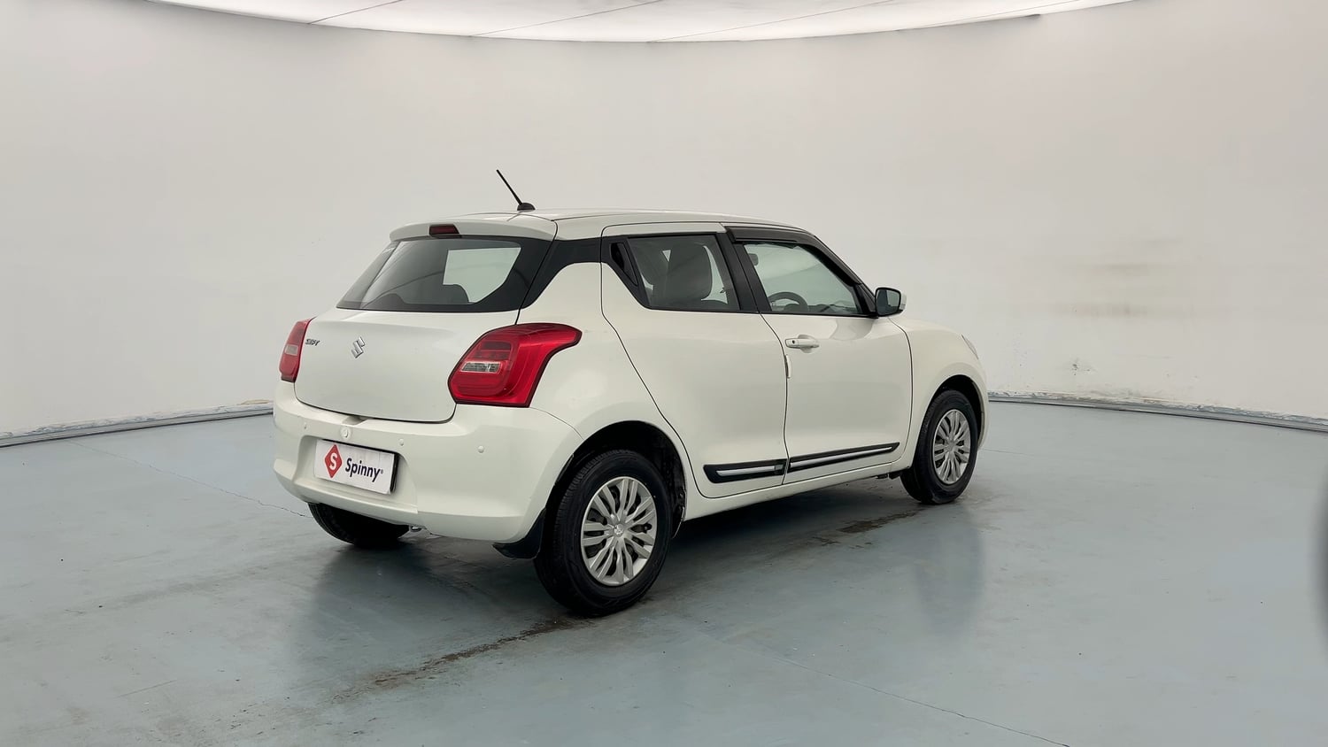 Used 2018 Maruti Suzuki Swift VXi Petrol Manual exterior RIGHT REAR CORNER VIEW