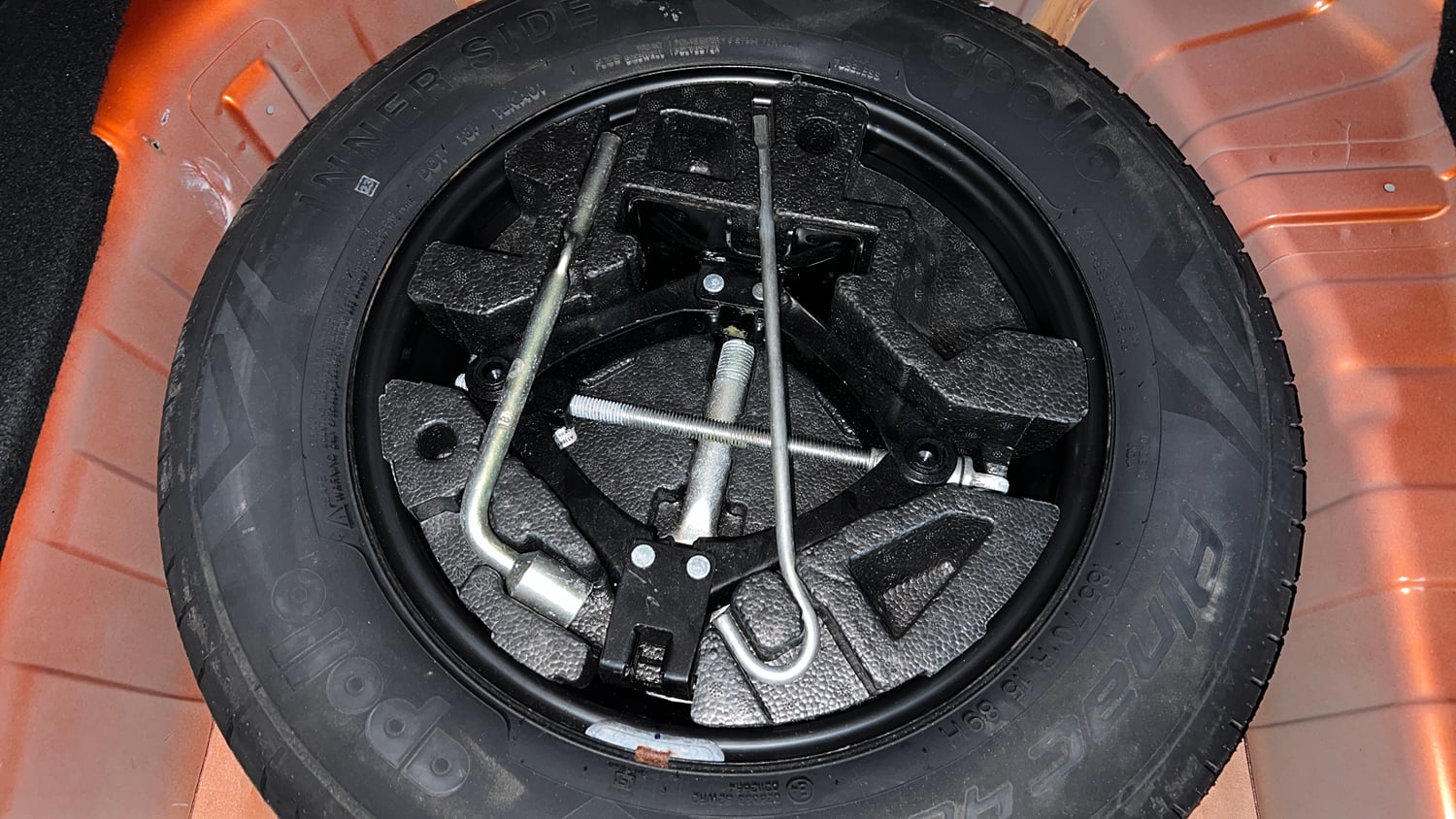 Used 2022 Tata Punch Adventure MT Petrol Manual tyres SPARE TYRE VIEW