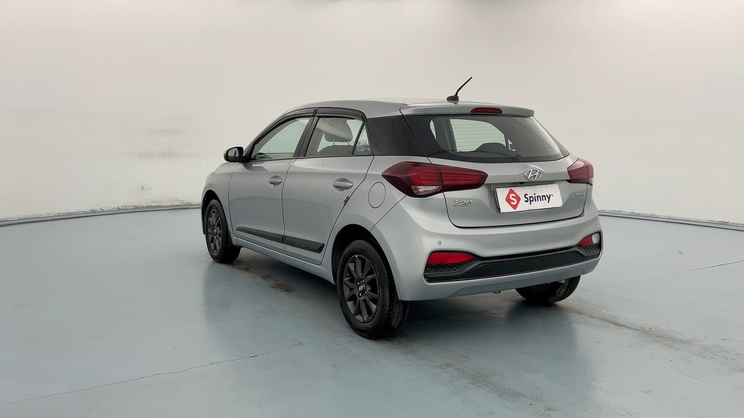 Used 2019 Hyundai Elite i20 Sportz Plus 1.2 Petrol Manual exterior LEFT REAR CORNER VIEW