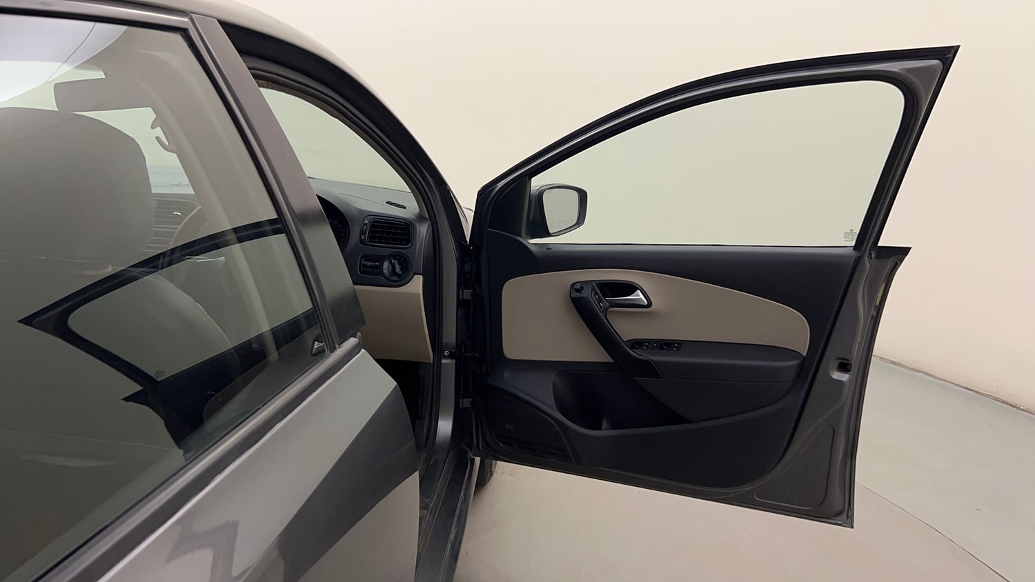 Used 2013 Volkswagen Polo Comfortline 1.2L (P) Petrol Manual interior RIGHT FRONT DOOR OPEN VIEW