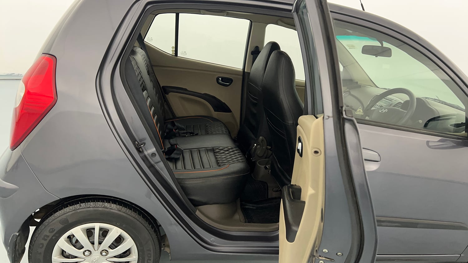 Used 2014 Hyundai i10 Sportz 1.1 iRDE2 Petrol Manual interior RIGHT SIDE REAR DOOR CABIN VIEW